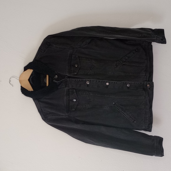 Harley-Davidson Jackets & Blazers - Harley-Davidson Black Label Sherpa lined denim jacket Women's Large